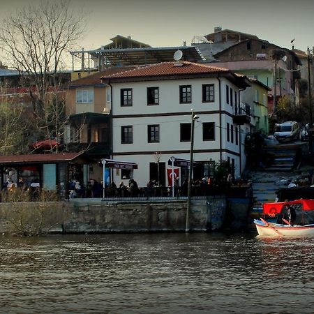 Faik Bey Konagi Bed & Breakfast Golyazi Exterior foto