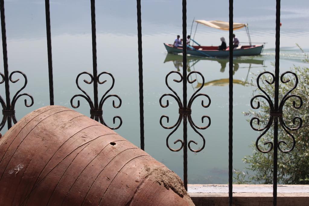 Faik Bey Konagi Bed & Breakfast Golyazi Exterior foto