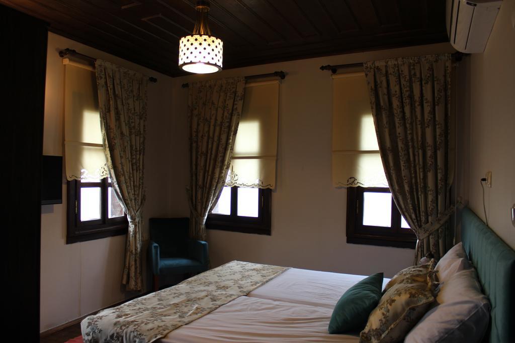 Faik Bey Konagi Bed & Breakfast Golyazi Cameră foto