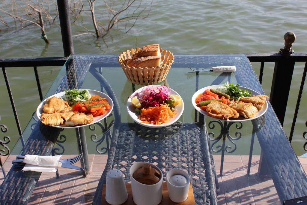 Faik Bey Konagi Bed & Breakfast Golyazi Exterior foto