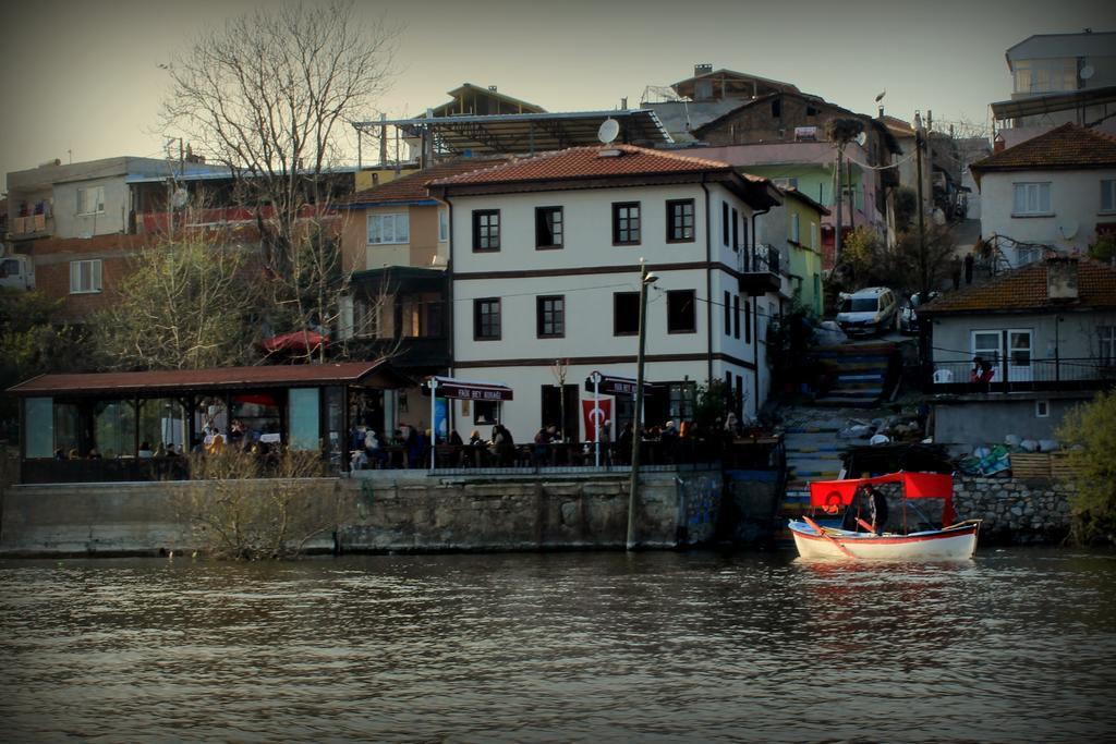 Faik Bey Konagi Bed & Breakfast Golyazi Exterior foto
